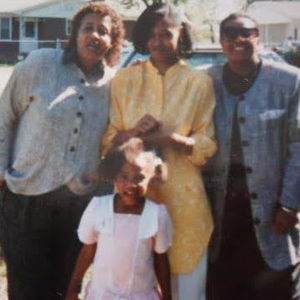 Meet your Posher, Danielle